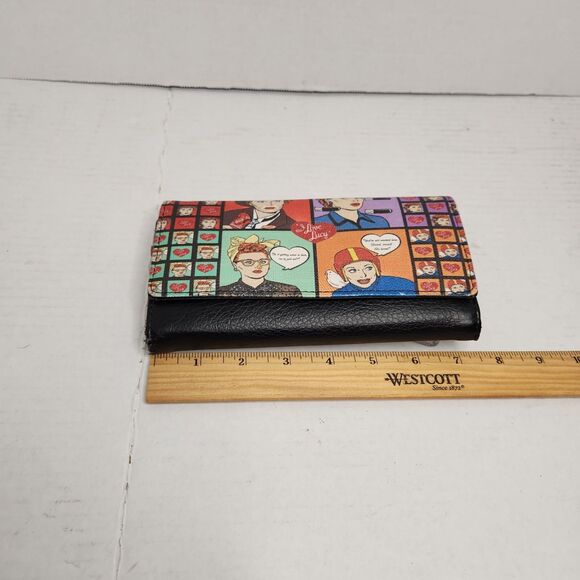 I Love Lucy Ricardo Matching Crossbody Bag Purse Handbag/Wallet + Keychain READ - Picture 15 of 16